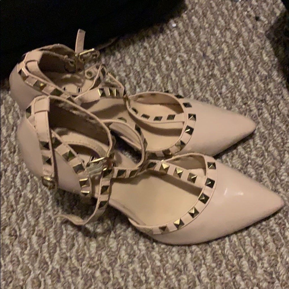 Cream colored heels with gold studs